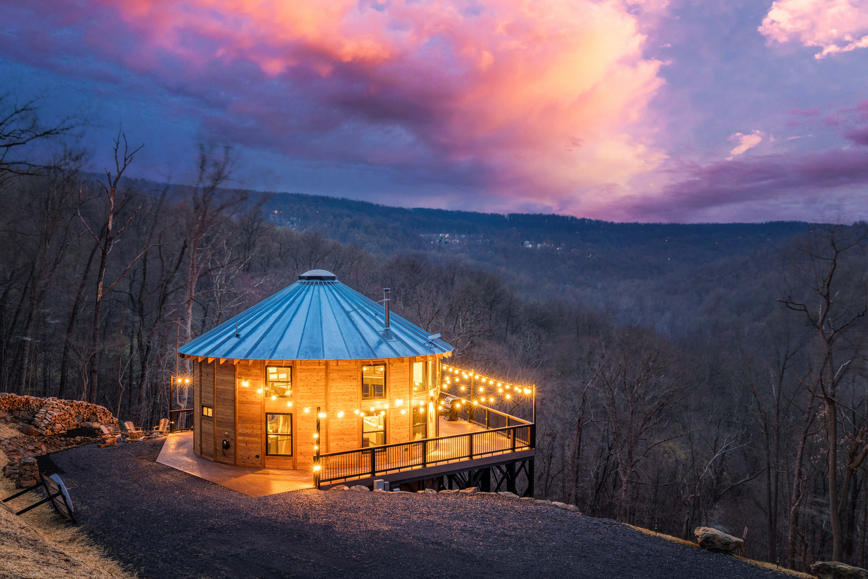 <span  class="uc_style_uc_tiles_grid_image_elementor_uc_items_attribute_title" style="color:#ffffff;">Mount Snow Yurt - A cabin-like two-story yurt on a wraparound deck with a hot tub, archery, wood stove, and all the modern amenities only an hour from Washington DC</span>