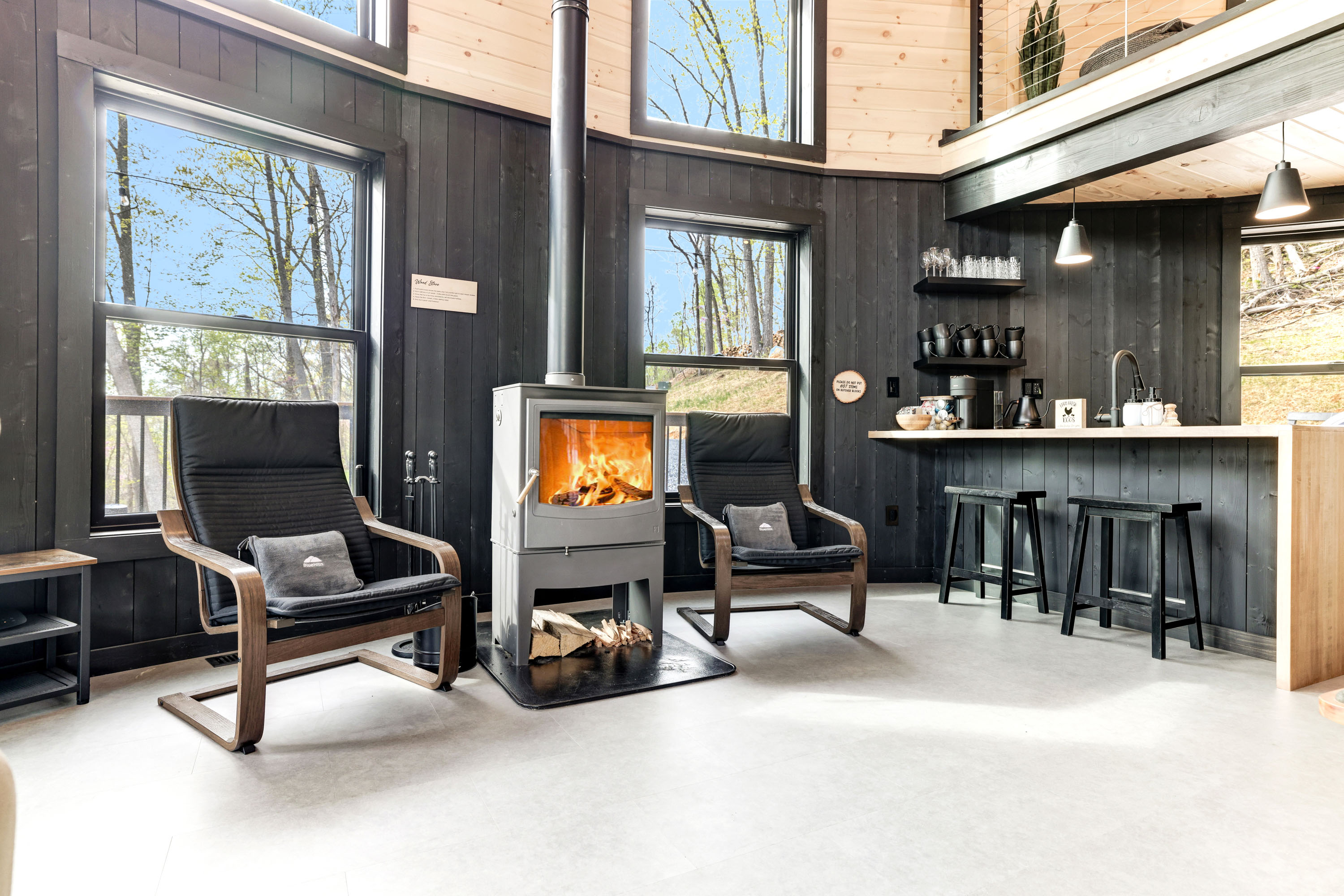 <span  class="uc_style_uc_tiles_grid_image_elementor_uc_items_attribute_title" style="color:#ffffff;">Wood Stove, Lounge Chairs, Kitchen Island, Bar Stools, Nespresso Coffee Machine - Mount Snow Yurt</span>